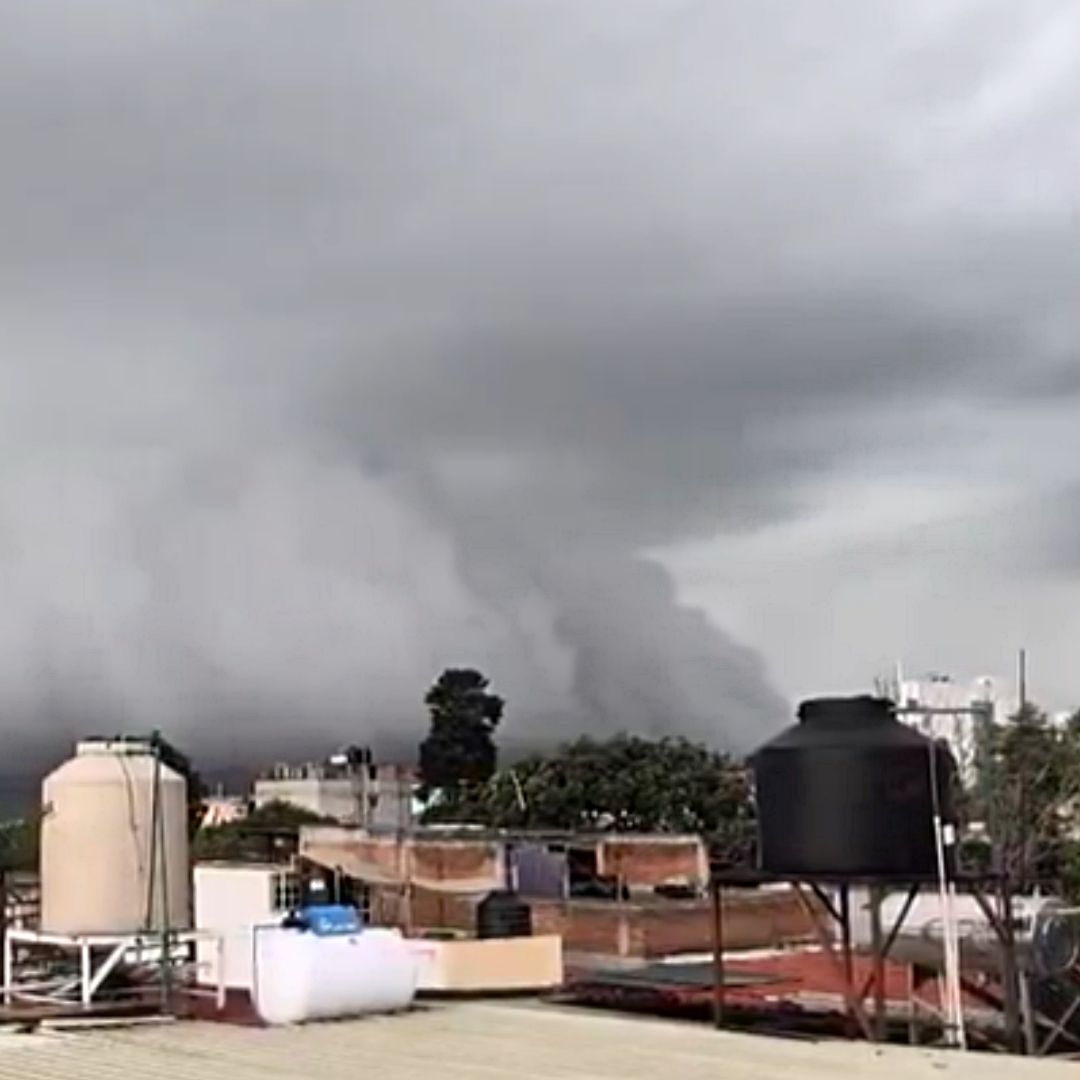 Tormenta en la CDMX. Foto: @SasslaClimaMx